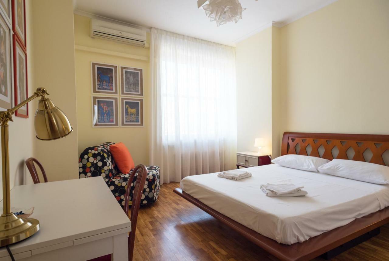 Casa Laurino B&B Napoli Dış mekan fotoğraf