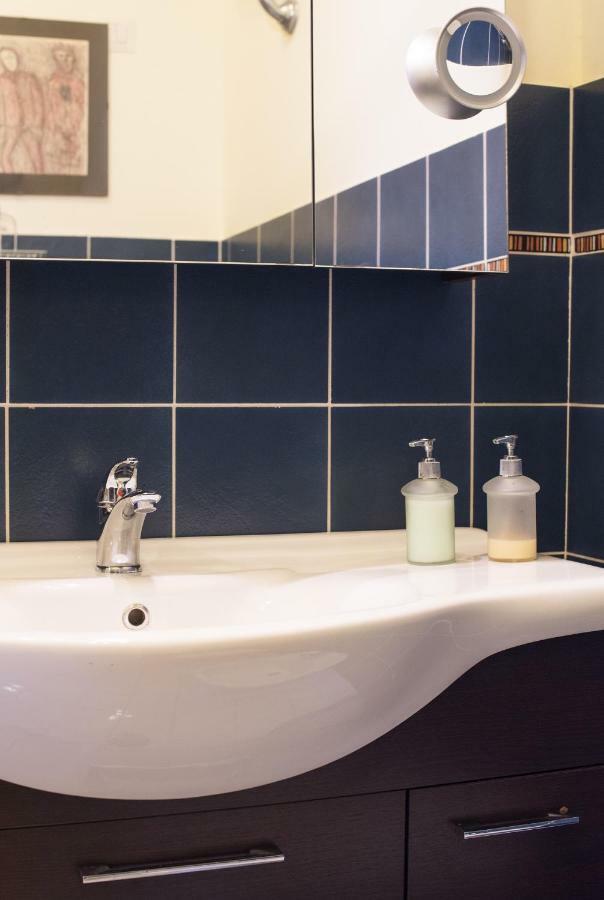 Casa Laurino B&B Napoli Dış mekan fotoğraf