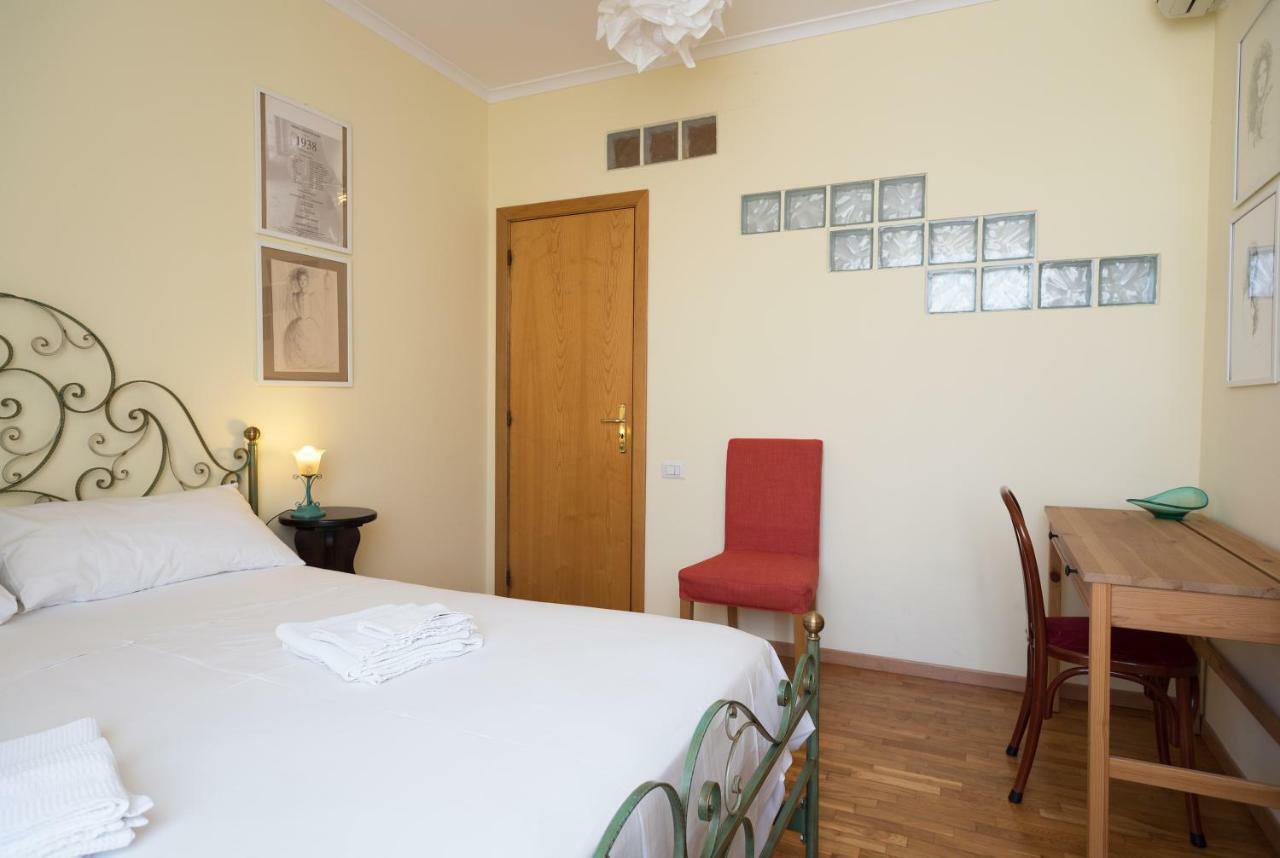 Casa Laurino B&B Napoli Dış mekan fotoğraf
