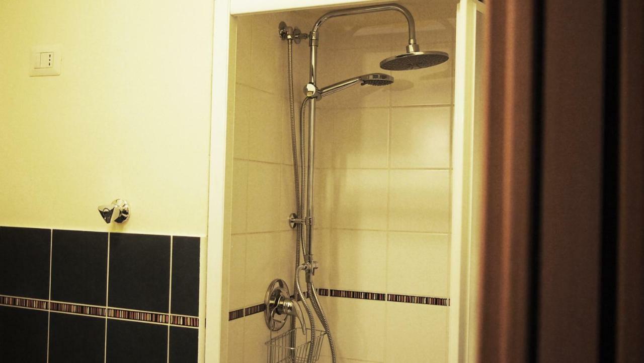 Casa Laurino B&B Napoli Dış mekan fotoğraf